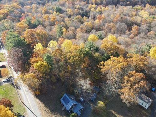 166 S Shelburne Rd, Greenfield - $27,945