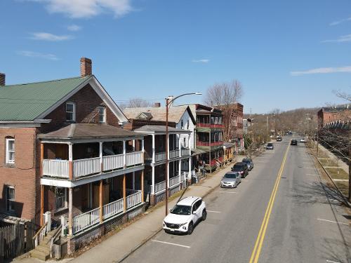 104 3rd St, Turners Falls - $180,000