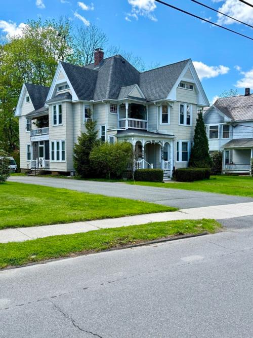 24 Phillips St, Greenfield