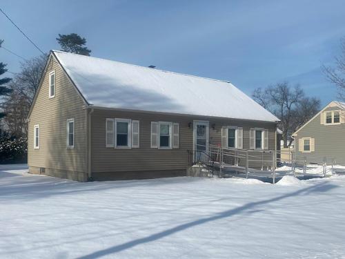 12 Chester St, Turners Falls - $335,000